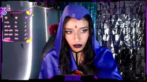   online show from November 2025 09:00:02 AM