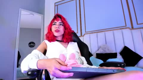 raven_jade_ online show from January 2025 09:08:02 AM