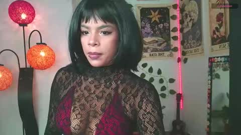 raven  online show from September 2025 10:10:02 PM