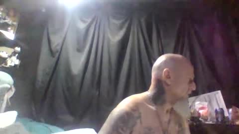 ravens18816981 online show from January 2026 10:01:01 PM