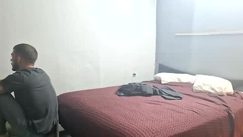 Snapshot of ravenwings5235 chatting on November 2025 07:50:01 AM ravenwings5235 online show from November 2025 07:50:01 AM