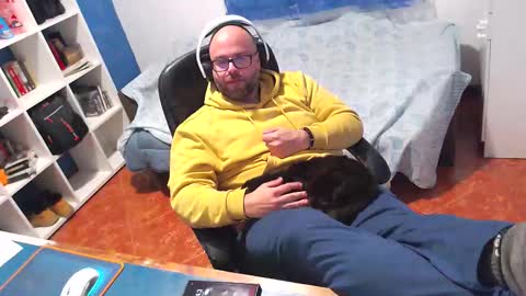 ravingr3d3 online show from March 2026 12:41:02 AM