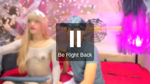 Snapshot of ravingxxmads chatting on October 2025 08:14:01 AM kata online show from October 2025 08:14:01 AM