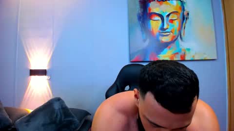 Snapshot of rawmathews chatting on March 2025 01:32:02 AM rawmathews online show from March 2025 01:32:02 AM