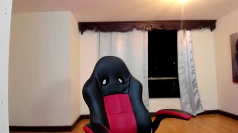 Snapshot of rawmathews chatting on September 2025 04:57:01 AM rawmathews online show from September 2025 04:57:01 AM