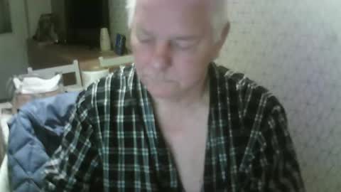 ray47 online show from September 2025 10:33:01 PM