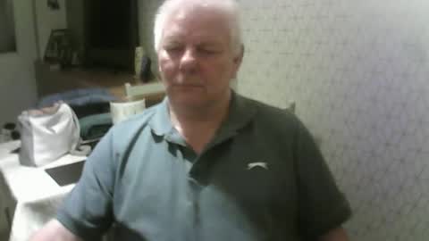 ray47 online show from October 2025 10:27:02 PM