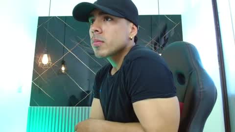 rayanroy1 online show from June 2026 07:02:02 PM
