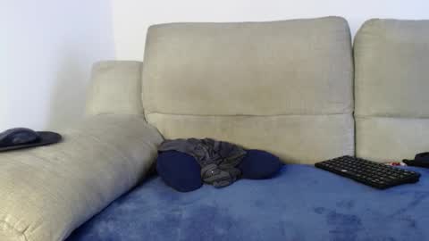 Ray  online show from February 2026 05:07:02 PM