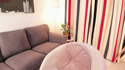 Raychell Black  online show from November 2025 04:08:02 PM