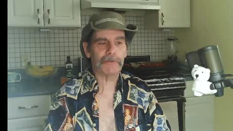 Ray online show from April 2026 08:06:01 PM