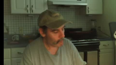 Snapshot of raylene4u2 chatting on July 2026 06:25:01 PM Ray online show from July 2026 06:25:01 PM