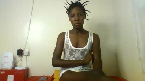 Snapshot of raylucia chatting on April 2026 03:08:02 AM ray online show from April 2026 03:08:02 AM