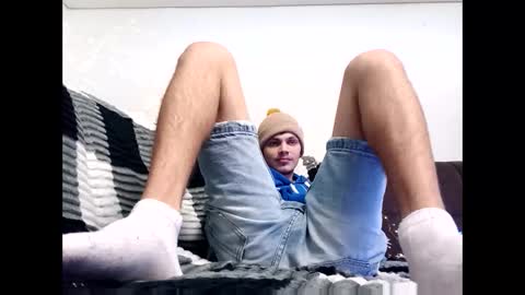 Snapshot of raymartino chatting on December 2025 08:42:02 AM RayMartino online show from December 2025 08:42:02 AM