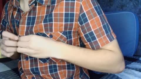 Snapshot of raymartino chatting on February 2026 04:20:01 AM RayMartino online show from February 2026 04:20:01 AM