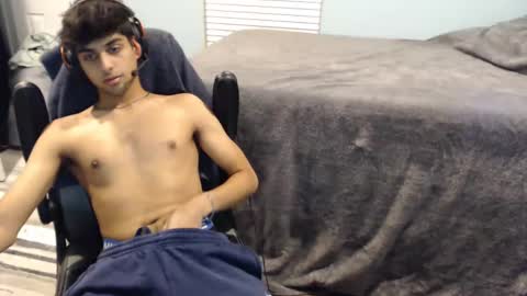 raymondg8596 online show from February 2025 02:37:02 AM