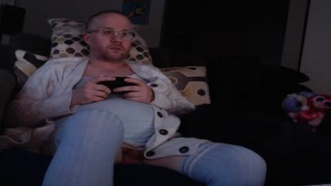 Snapshot of raymondsun chatting on January 2025 10:08:02 PM Sunshine Ray online show from January 2025 10:08:02 PM