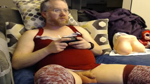 Snapshot of raymondsun chatting on February 2025 01:42:01 AM Sunshine Ray online show from February 2025 01:42:01 AM