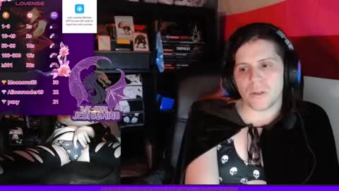 Snapshot of raysuon chatting on January 2025 10:32:01 AM Rae-Suon online show from January 2025 10:32:01 AM