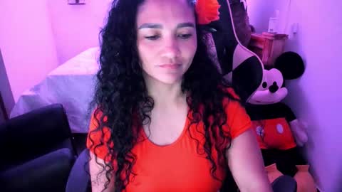 Danna online show from March 2026 03:28:02 PM