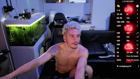 Snapshot of rayzel31 chatting on February 2026 01:13:02 AM Rayzel online show from February 2026 01:13:02 AM