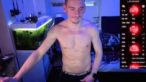 Snapshot of rayzel31 chatting on February 2026 10:33:01 PM Rayzel online show from February 2026 10:33:01 PM