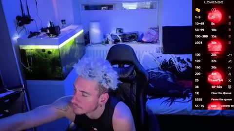 Snapshot of rayzel31 chatting on March 2026 10:01:01 PM Rayzel online show from March 2026 10:01:01 PM