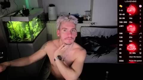 Rayzel online show from March 2026 11:00:01 PM