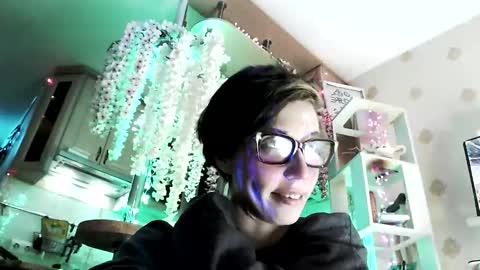 Snapshot of raziel_haze chatting on November 2025 03:23:01 PM Yrriel Strife Candy-Demon Caveboy mr. Cringe online show from November 2025 03:23:01 PM