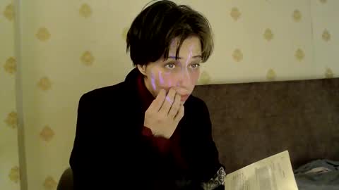 Snapshot of raziel_haze chatting on November 2025 01:48:01 AM Yrriel Strife Candy-Demon Caveboy mr. Cringe online show from November 2025 01:48:01 AM