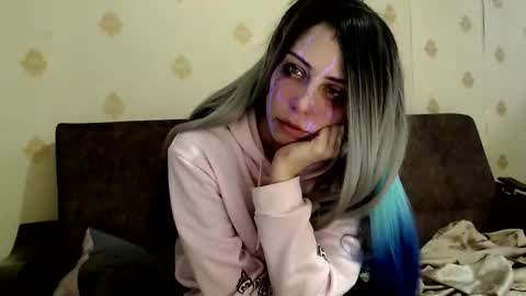 Snapshot of raziel_haze chatting on November 2025 08:31:02 AM Yrriel Strife Candy-Demon Caveboy mr. Cringe online show from November 2025 08:31:02 AM