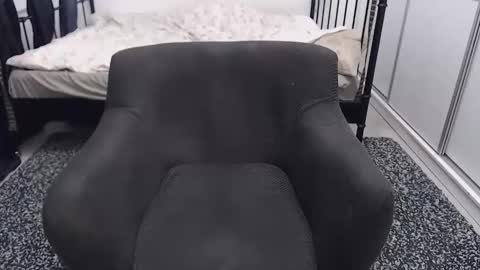 Snapshot of razvan_corneliu chatting on April 2026 02:02:01 AM Razvan online show from April 2026 02:02:01 AM