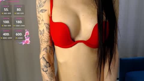 Snapshot of re_jeena chatting on February 2025 10:24:02 AM Hayley online show from February 2025 10:24:02 AM