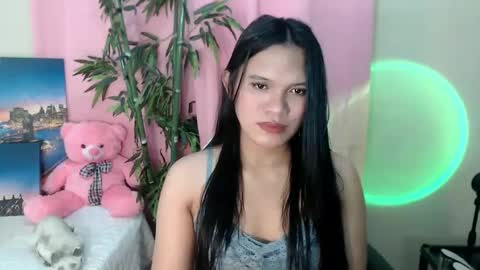 Snapshot of ready2care4youbabe chatting on February 2025 01:02:01 AM Beth online show from February 2025 01:02:01 AM