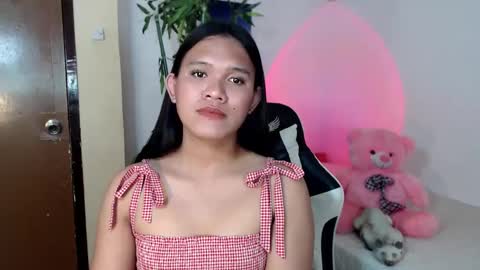 Snapshot of ready2care4youbabe chatting on February 2025 10:32:02 AM Beth online show from February 2025 10:32:02 AM