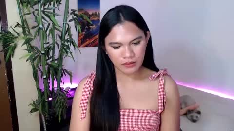 Snapshot of ready2care4youbabe chatting on February 2025 05:30:02 AM Beth online show from February 2025 05:30:02 AM