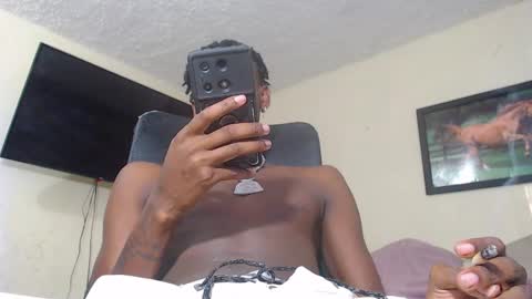 Snapshot of real1dk chatting on February 2025 10:03:02 PM Sthith online show from February 2025 10:03:02 PM