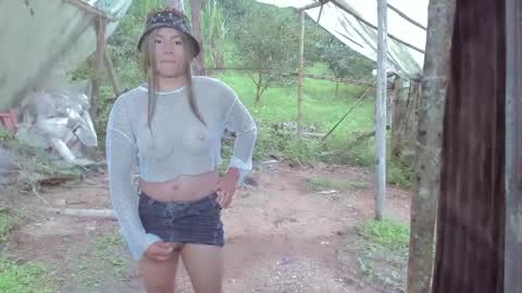 real__cameron online show from November 2025 12:30:01 PM