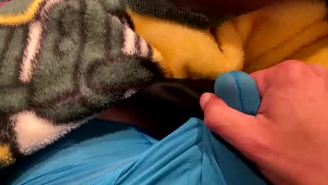 Snapshot of realbigload77 chatting on October 2025 08:37:02 AM realbigload77 online show from October 2025 08:37:02 AM