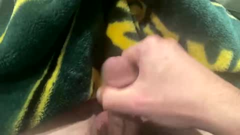 Snapshot of realbigload77 chatting on November 2025 07:05:02 AM realbigload77 online show from November 2025 07:05:02 AM