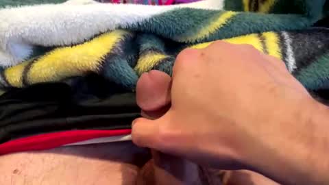 Snapshot of realbigload77 chatting on November 2025 08:52:02 PM realbigload77 online show from November 2025 08:52:02 PM