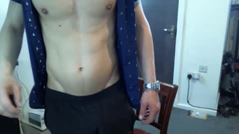 Snapshot of reallyman7 chatting on May 2026 08:21:02 AM Ask me online show from May 2026 08:21:02 AM