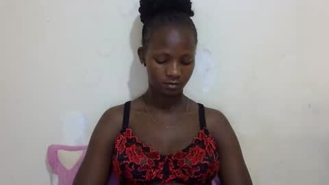 queen online show from March 2025 08:42:01 PM