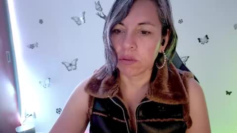 Snapshot of rebbeca09 chatting on April 2026 10:14:02 AM Rebbeca online show from April 2026 10:14:02 AM