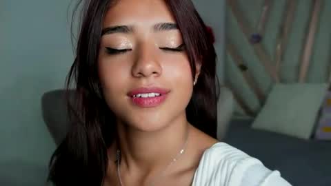 Snapshot of rebeca_cortez55 chatting on February 2025 11:27:01 PM Rebecca online show from February 2025 11:27:01 PM