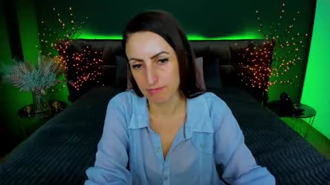 Snapshot of rebecca_diamonds chatting on January 2025 12:48:02 PM rebecca_diamonds online show from January 2025 12:48:02 PM