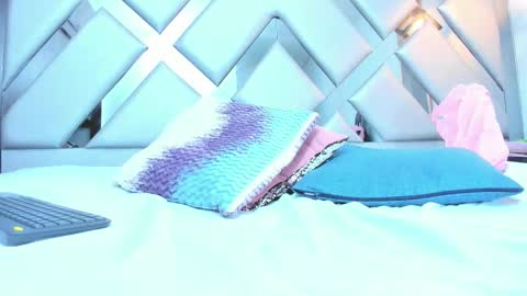 Snapshot of rebeccamitchell_ chatting on February 2026 02:17:02 PM rebeccamitchell_ online show from February 2026 02:17:02 PM