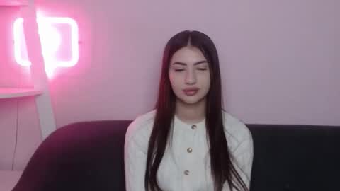 rebeccamosc online show from April 2026 06:03:02 AM