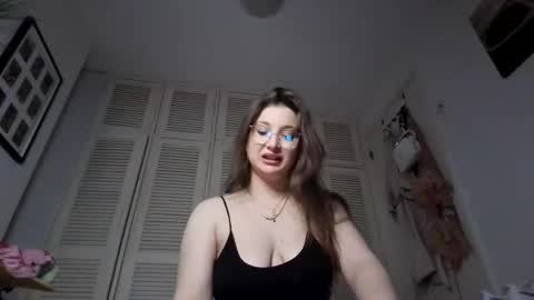 rebekarose online show from April 2026 11:28:01 PM