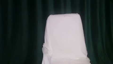 Rebekka  Nelson online show from March 2026 06:40:01 PM